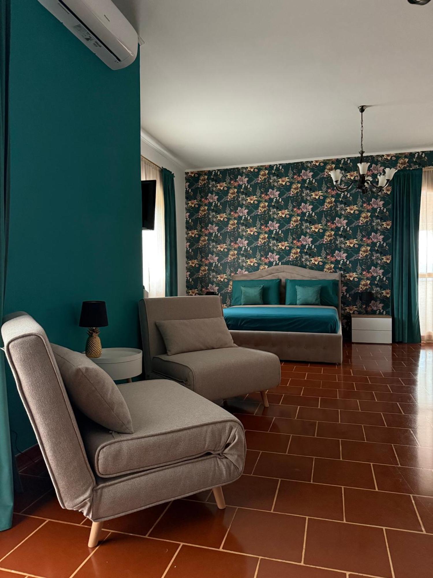 Palm House Bed and Breakfast Lamezia Terme Buitenkant foto
